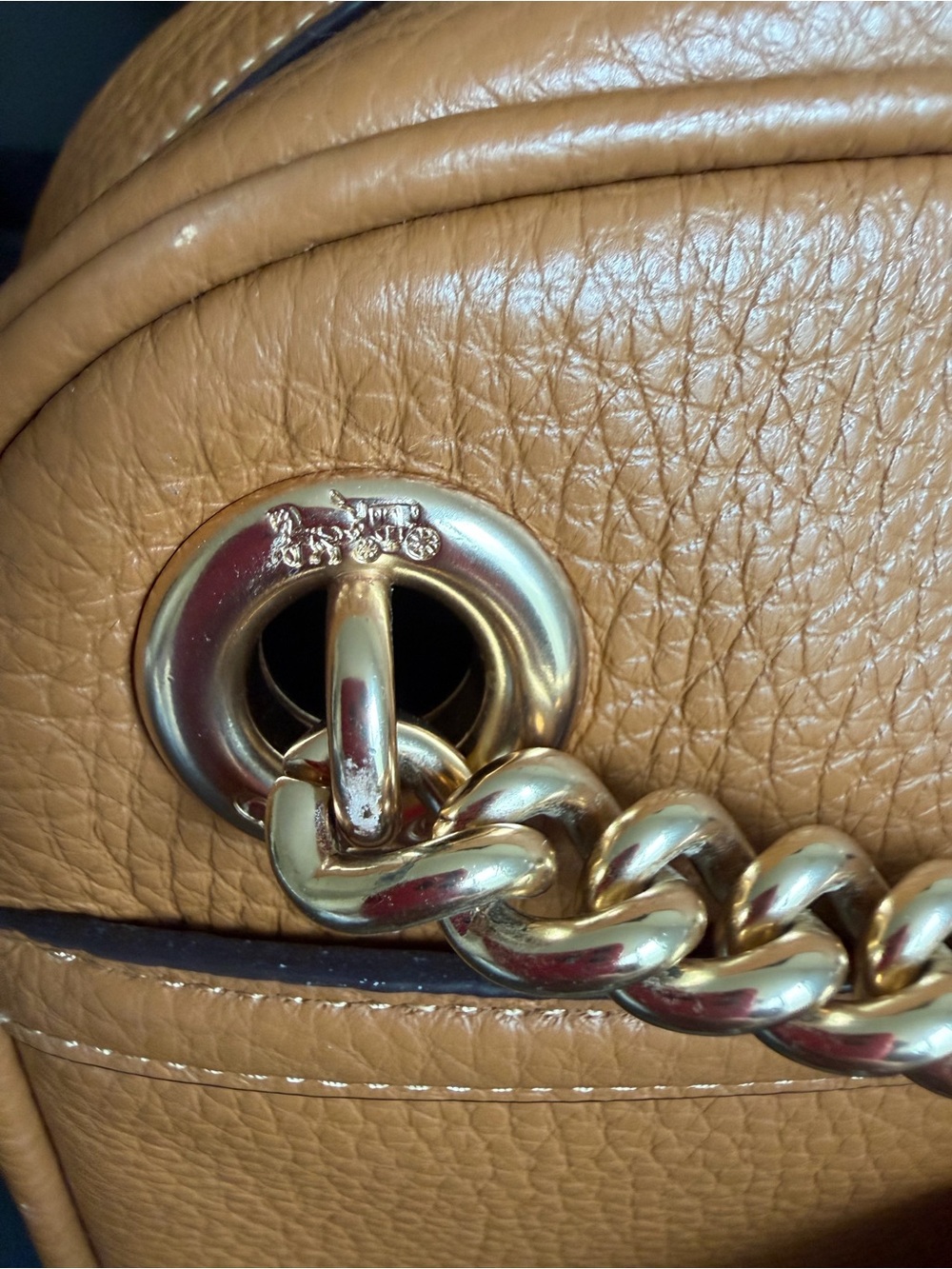 COACH: Cammie Chain Shoulder Bag - Picture 13 of 17
